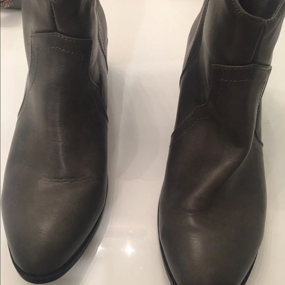 Gray booties - Picture 3 of 6